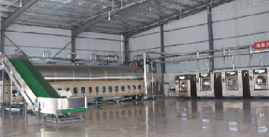 布草洗滌設(shè)備：酒店運(yùn)營(yíng)的隱形支柱